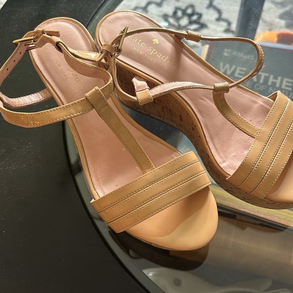 Kate Spade wedge heel sandals - Picture 8 of 8